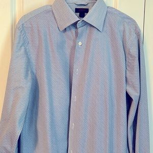 Men’s EXPRESS long sleeve, button up dress shirt.
